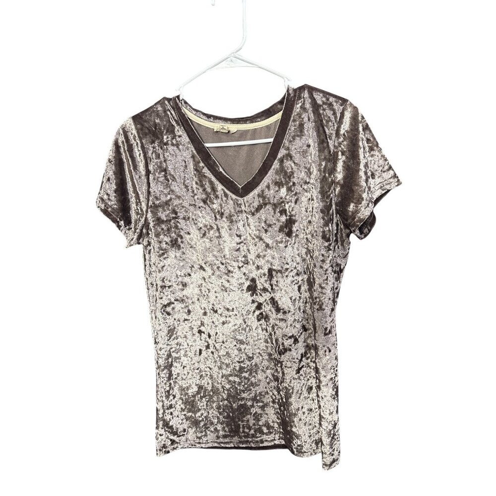 Crushed Velvet V-Neck Short-Sleeve‎ Top By POL - Medium